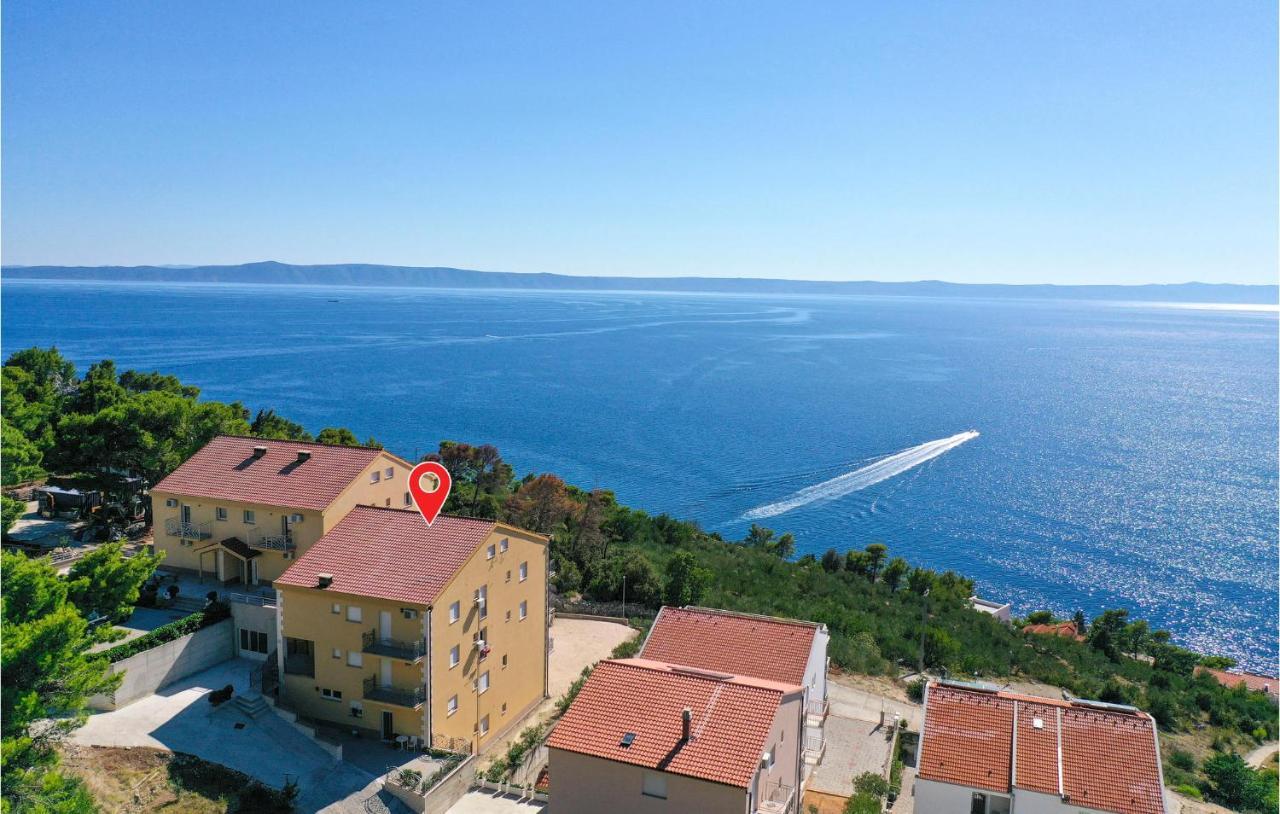 Amazing Apartment In Krvavica With Wifi Eksteriør bilde