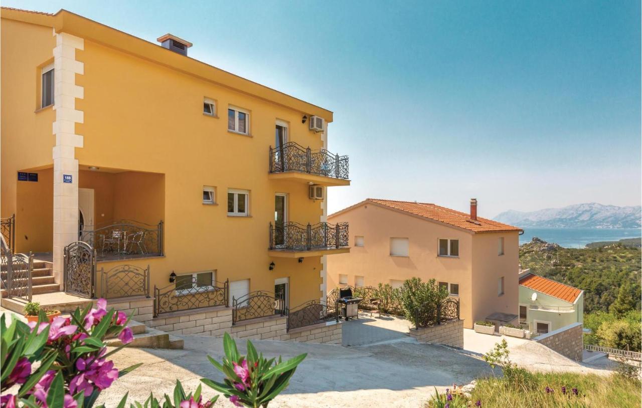 Amazing Apartment In Krvavica With Wifi Eksteriør bilde
